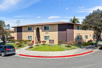 Armada Apartments in Ventura, CA - Foto de edificio - Building Photo