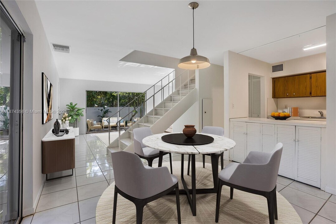 3517 Loquat Ave in Miami, FL - Building Photo