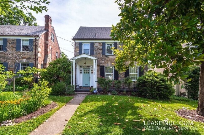 property at 5433 31st St NW