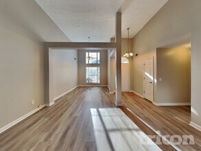 6030 Savannah Dr in Cumming, GA - Foto de edificio - Building Photo