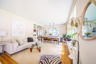 36 Dexter Rd in Newton, MA - Building Photo - Building Photo