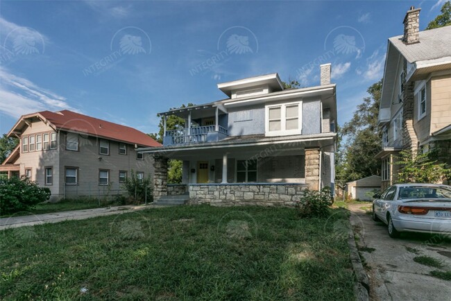 3436 Chestnut Ave in Kansas City, MO - Building Photo - Building Photo