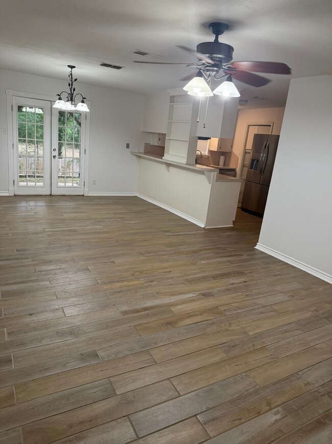 304 Patriot Cir in Longview, TX - Building Photo - Building Photo