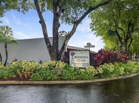 16506 Bridge End Rd in Miami Lakes, FL - Building Photo