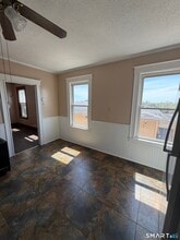 60 Booth St in New Britain, CT - Building Photo - Building Photo