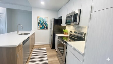 1910 Green Bay Rd in Highland Park, IL - Building Photo - Building Photo