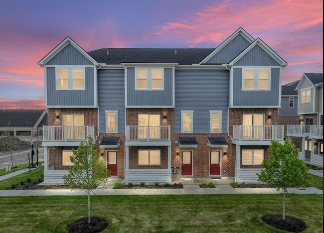 property at 4840 Ludlow Ln
