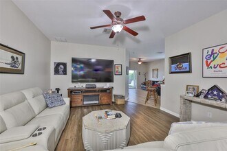 1703 Bonita Bluff Ct in Ruskin, FL - Building Photo - Building Photo