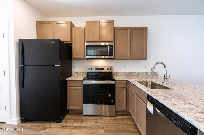 property at 5860 Tyndall Pkwy