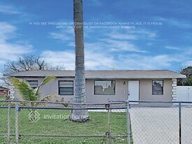 20352 NW 39th Ct in Miami Gardens, FL - Building Photo