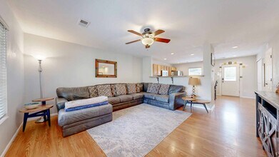 821 Benson Ln in Fort Collins, CO - Building Photo - Building Photo