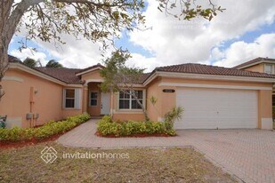 16244 SW 44th Ln in Miami, FL - Building Photo