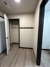 840 Dry Run Creek Ct in Hiawatha, IA - Building Photo - Building Photo