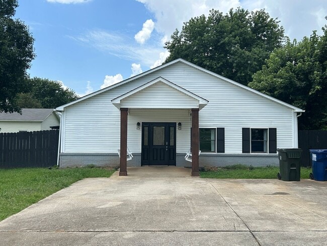property at 11459 Pulaski Pike