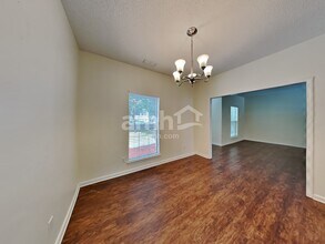 1617 Oak Knoll Ln in Charlotte, NC - Building Photo - Building Photo