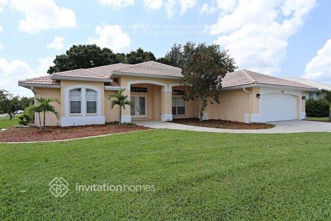 500 Penny Royal Pl in Venice, FL - Building Photo - Building Photo