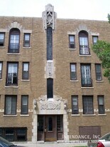 1550 N Latrobe Ave in Chicago, IL - Building Photo