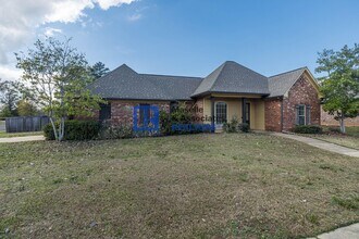 101 Copper Ridge Ct in Madison, MS - Building Photo - Building Photo