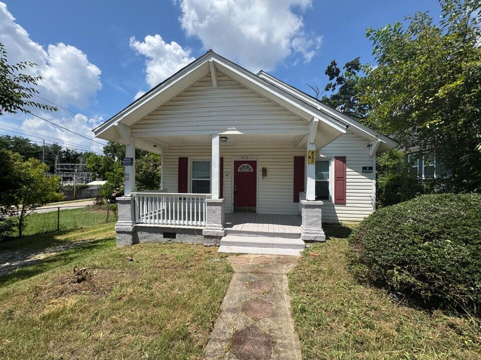 318 Park St in High Point, NC - Building Photo