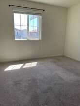 4569 Golden Alder St in Sacramento, CA - Building Photo - Building Photo