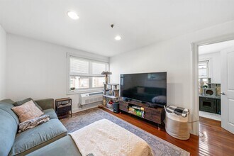 1720 New York Ave in Union City, NJ - Building Photo - Building Photo