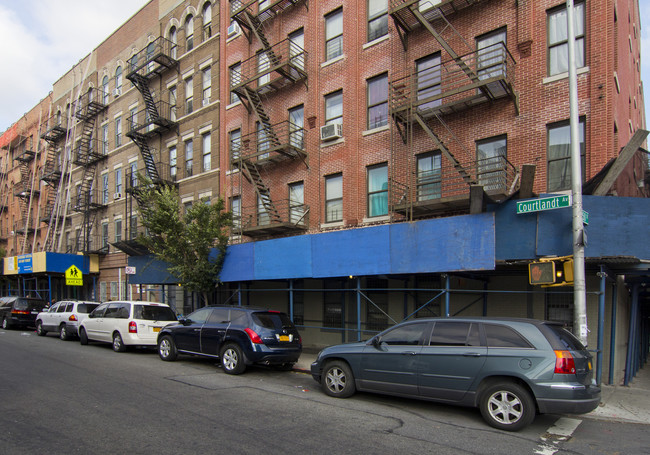 578 Courtlandt Ave in Bronx, NY - Building Photo - Building Photo