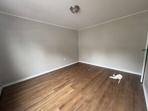 106 Cherry Ann St in Hamden, CT - Building Photo - Building Photo