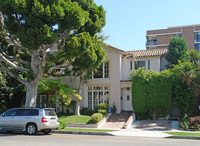 214-218 S Lasky Dr in Beverly Hills, CA - Foto de edificio - Building Photo