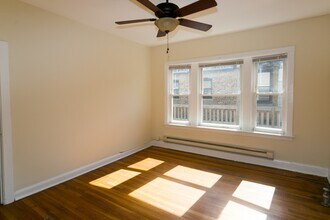 4426 N Wolcott Ave in Chicago, IL - Building Photo - Building Photo