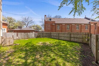 9118 Lincoln Ave in Brookfield, IL - Building Photo - Building Photo