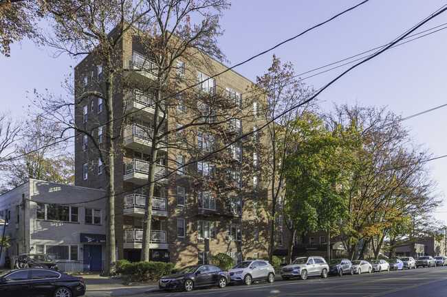 6200 Riverdale Ave in Bronx, NY - Building Photo - Building Photo