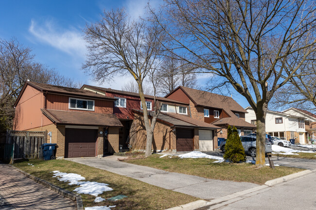 161 Carolbreen Sq in Toronto, ON - Building Photo - Primary Photo