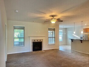 612 Bluegrass Trail in Kokomo, IN - Building Photo - Building Photo