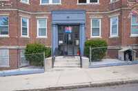 70 Bellingham St in Chelsea, MA - Foto de edificio - Building Photo