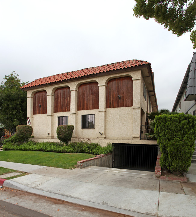 310 W Stocker St in Glendale, CA - Building Photo - Building Photo