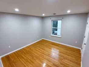 632 Norwood Ter, Unit 2 in Elizabeth, NJ - Building Photo - Building Photo