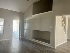 8801 McPherson Rd in Laredo, TX - Building Photo - Building Photo