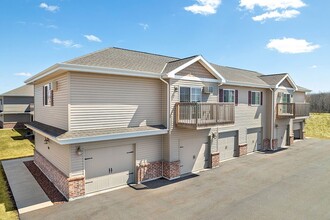 Heritage Estates in Marshfield, WI - Foto de edificio - Building Photo