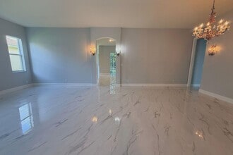 109 NW Pleasant Grove Way in Port St. Lucie, FL - Building Photo - Building Photo