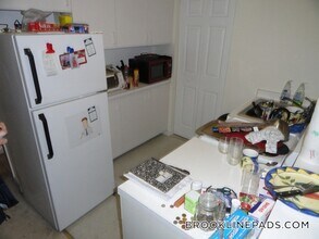 1223 Beacon St in Brookline, MA - Building Photo - Building Photo