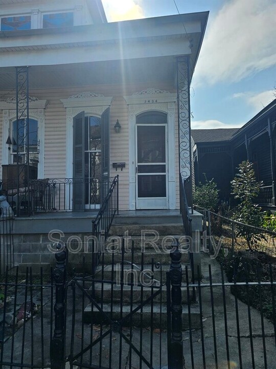 3434 Cleveland Ave in New Orleans, LA - Building Photo