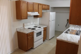 1906 Patterson Cir in Lawrenceville, GA - Building Photo - Building Photo
