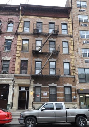 2379 Belmont Ave in Bronx, NY - Building Photo