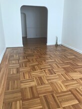 926 Neill Ave in Bronx, NY - Building Photo - Building Photo