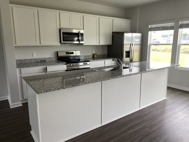 107 Stillhouse Dr in Springfield, GA - Building Photo - Building Photo
