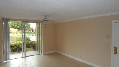 10749 Cleary Blvd in Plantation, FL - Building Photo - Building Photo