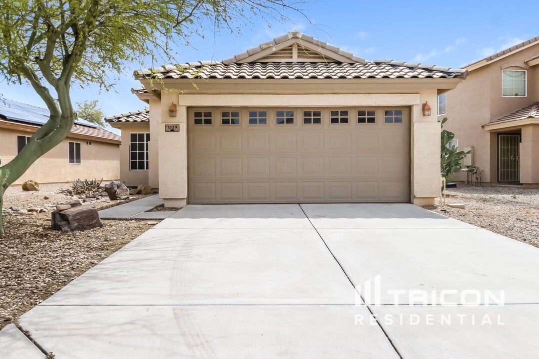 1339 E Saguaro Trail in Queen Creek, AZ - Building Photo