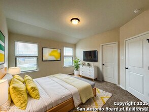 13862 Enzo Gate in San Antonio, TX - Building Photo - Building Photo