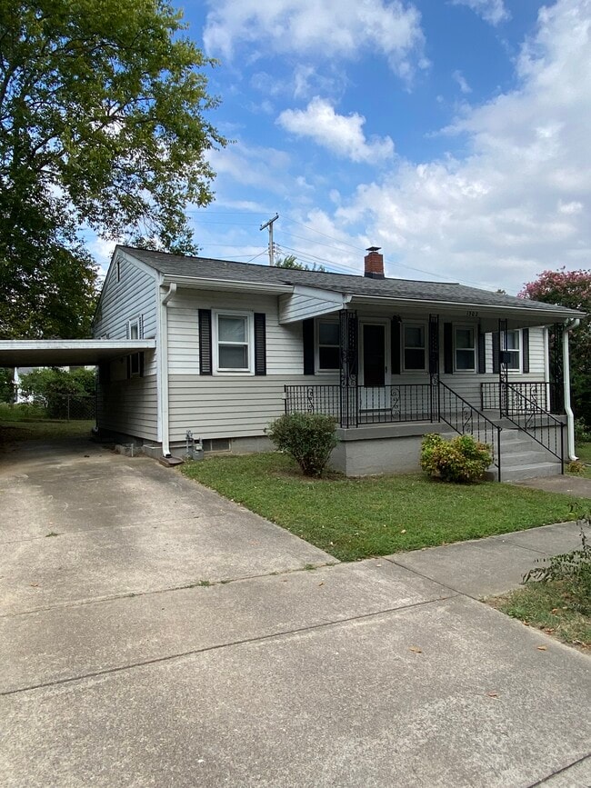 property at 1502 Debow St