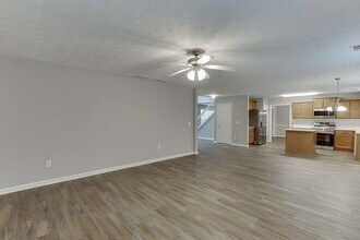 4439 Woodgate Hill Trail in Snellville, GA - Building Photo - Building Photo
